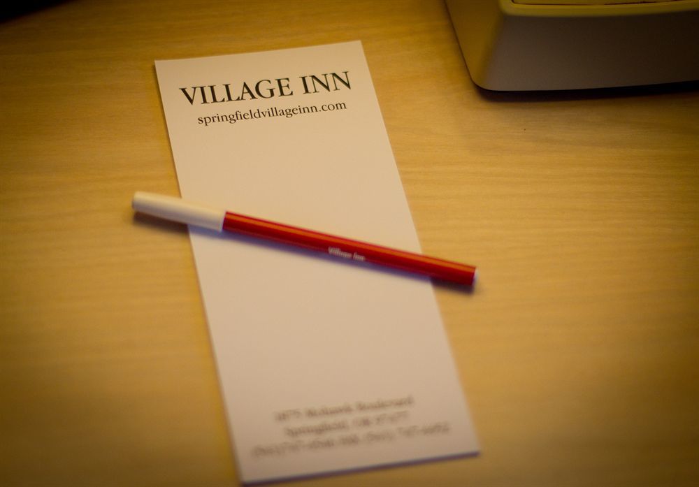Village Motel 2*